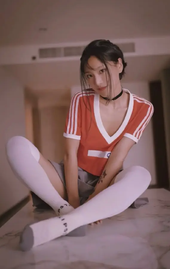 抖音网红推荐《刘玥合集》4K超高清无删减免费在线观看-留学生刘玥女性向视频全系列最新更新，《刘玥合集》流畅播放无广告