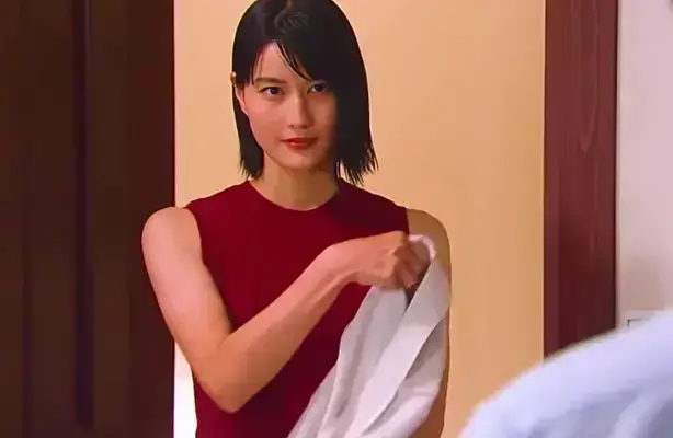 日本爱情电影《家庭教师》未删减版1080P高清免费在线观看_电影《家庭教师》HD高清完整版在线观看无广告- 星辰影院