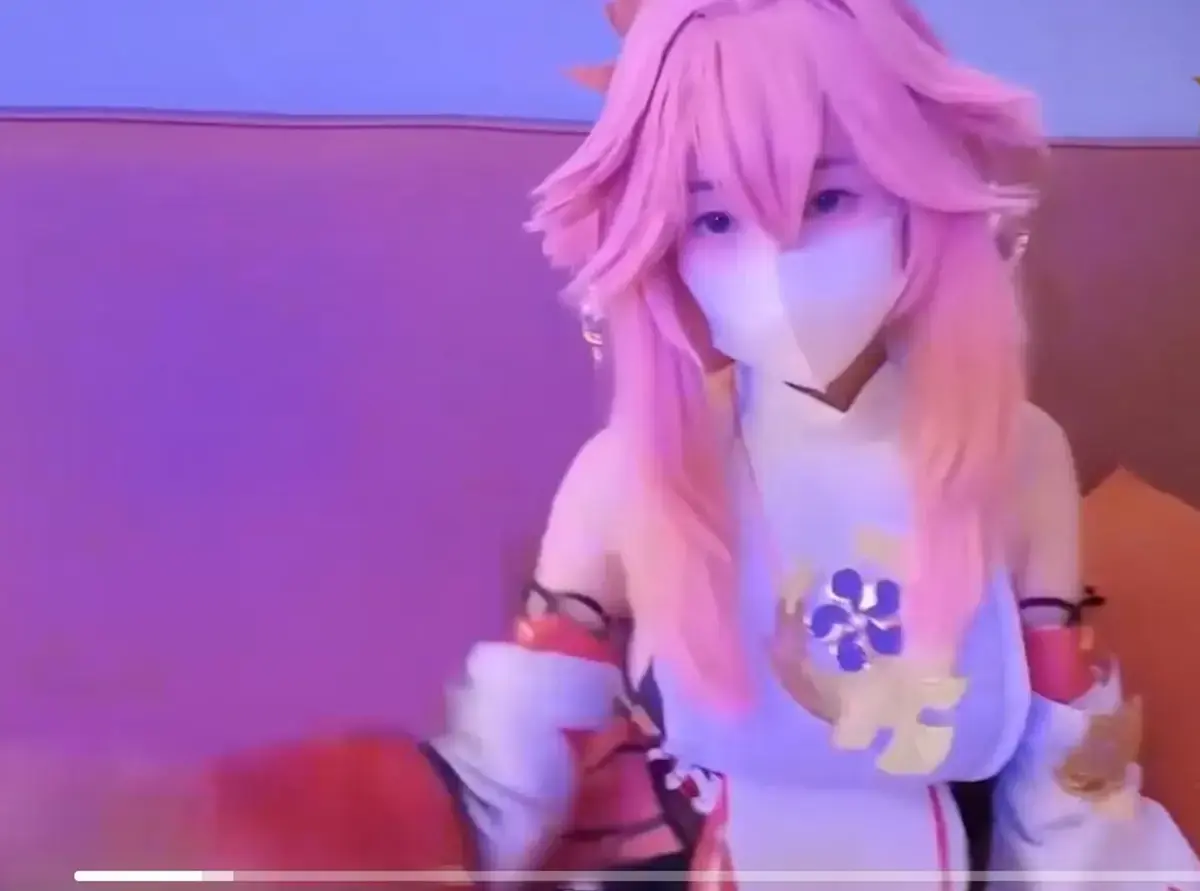 美女萝莉UP主《梓怡学妹》八重神子cosplay粉毛狐狸原视频免费在线观看 - 未删减高清资源 - 梓怡学妹全部视频合集