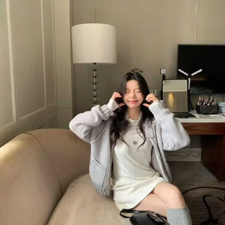 在线免费观看《春风不度傅守礼》 - 女主直播遇尴尬，和前男友、前夫以及教授的故事精彩不断！